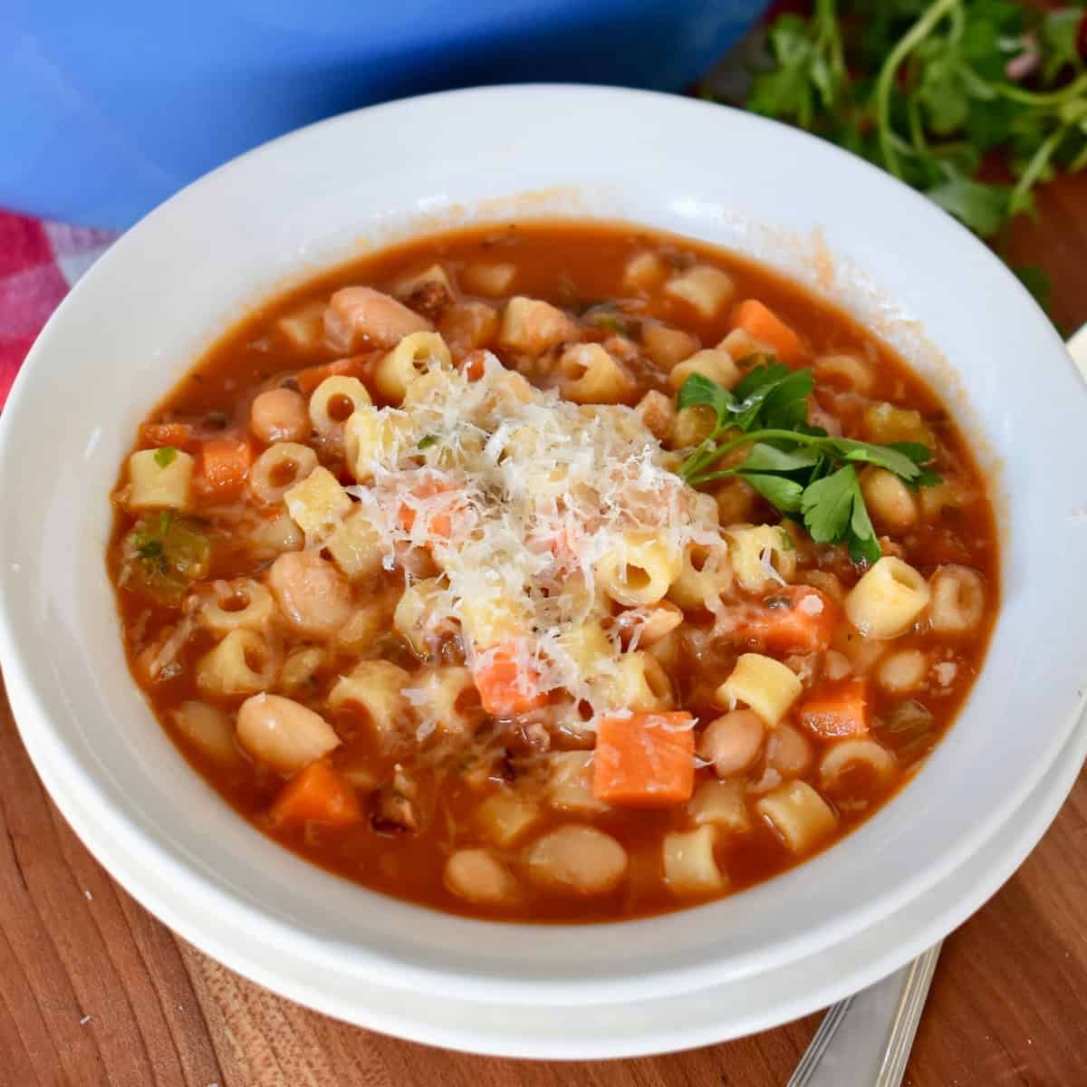 Pasta e Fagioli: Exploring Regional Styles & Bean Secrets